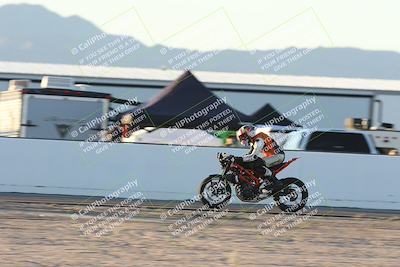 media/Oct-31-2025-CVMA Friday Practice (Fri) [[e9defcbea4]]/4-Racer 3 Practice - NRS/Mock Race/